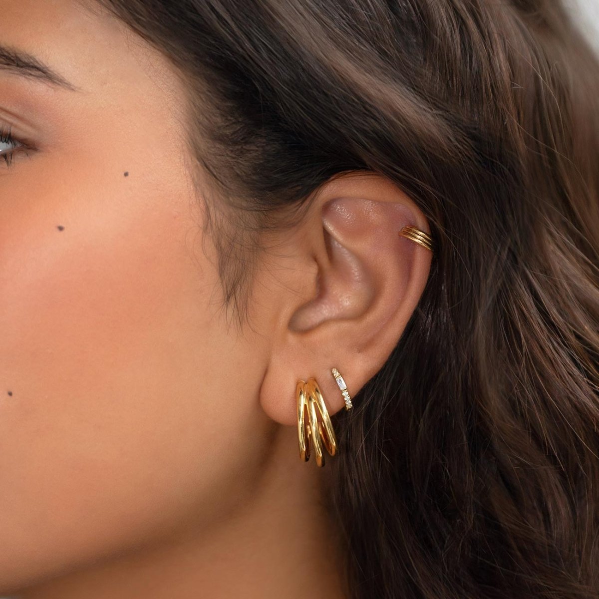 Bold Ridge Cartilage Hoop Earring
