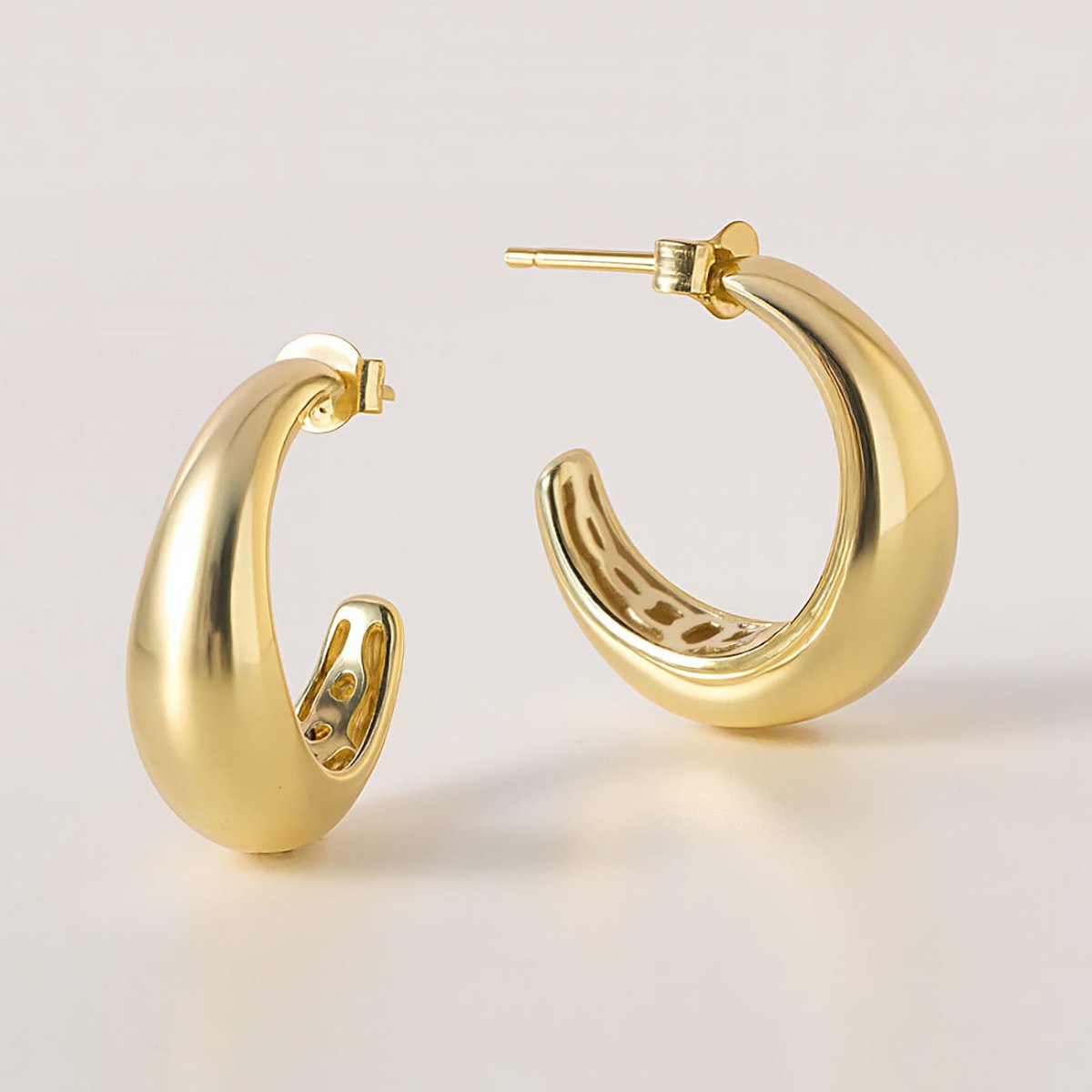 Tapered C Hoop Earrings