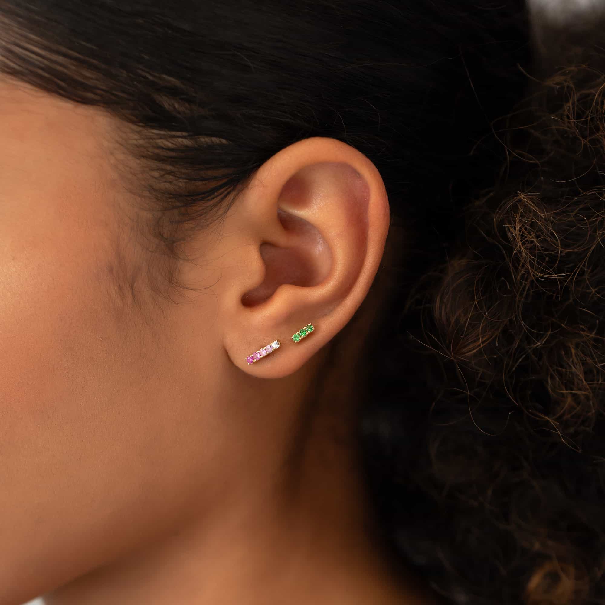 Ombre Bar Studs Pink Sapphire