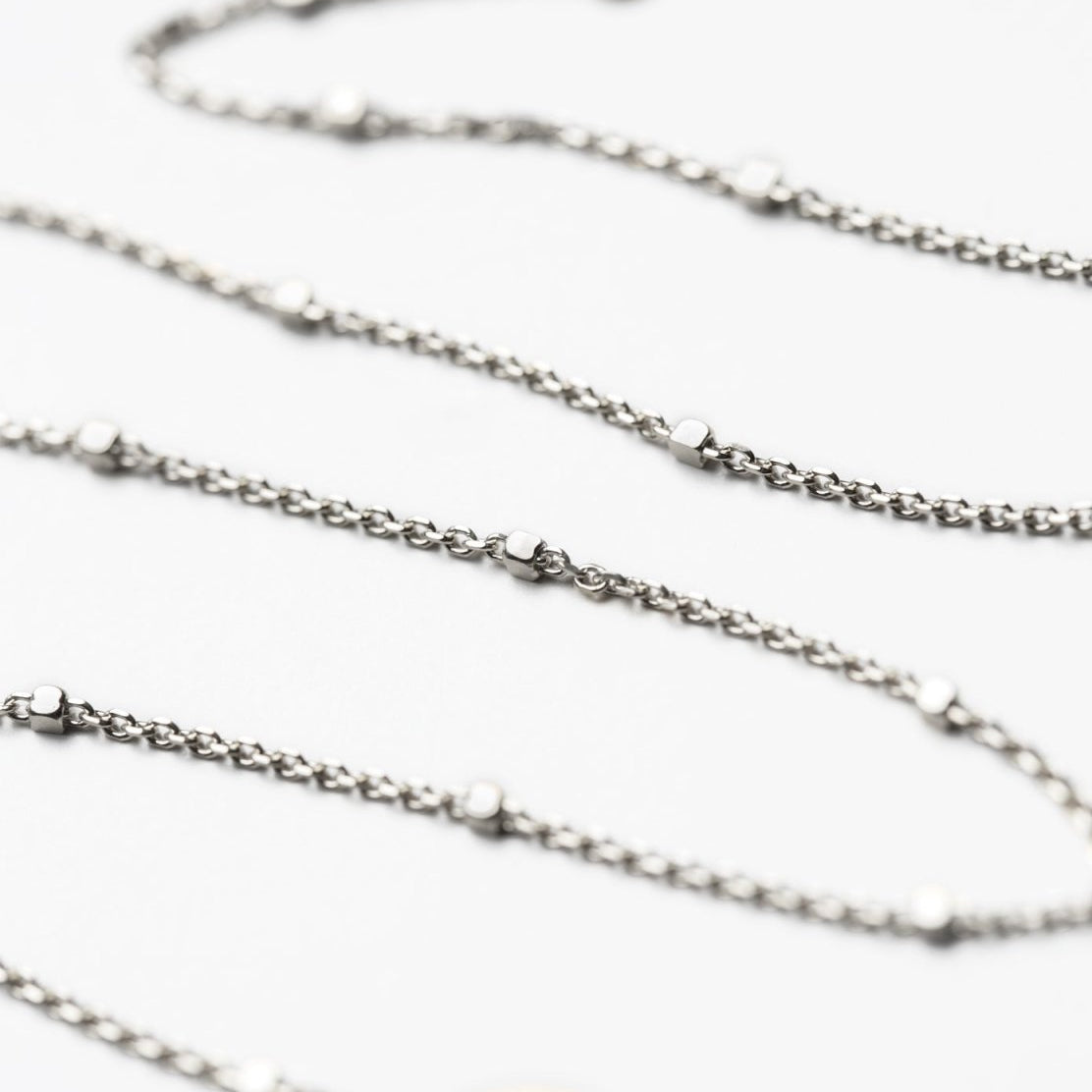 Oli Dainty Bead Choker