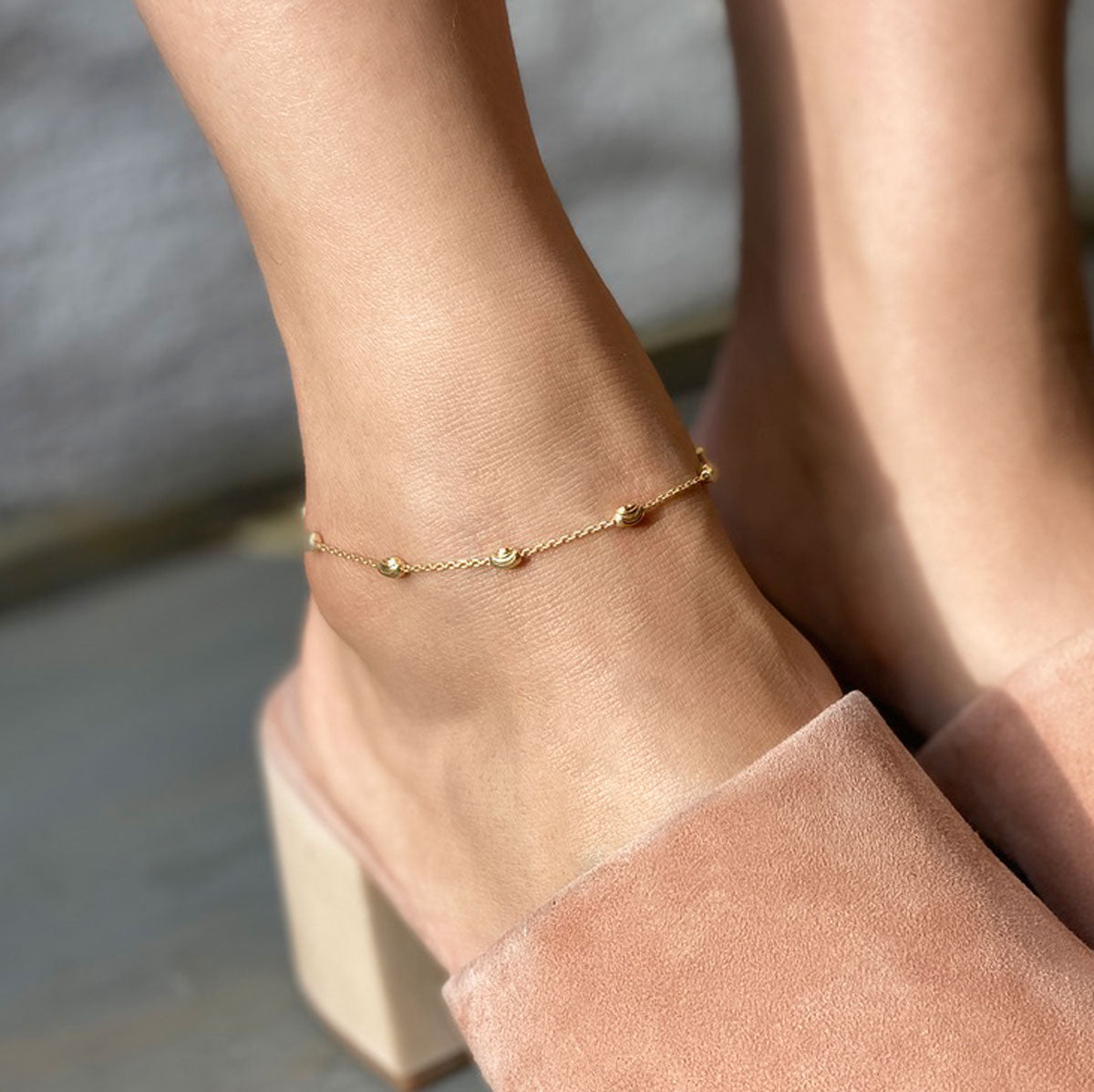 MEVECCO Women's Dainty Beaded Anklets