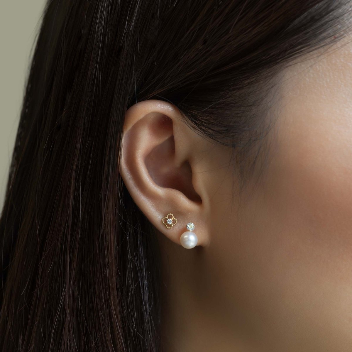 Mini Gemstone Flora Studs White Zirconia