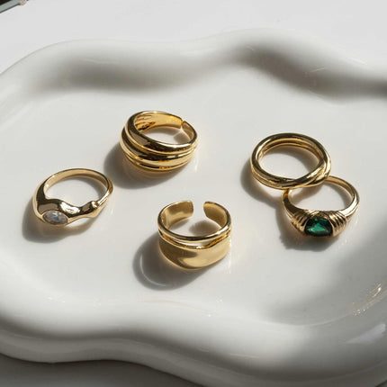 Legacy Gemstone Statement Ring Emerald