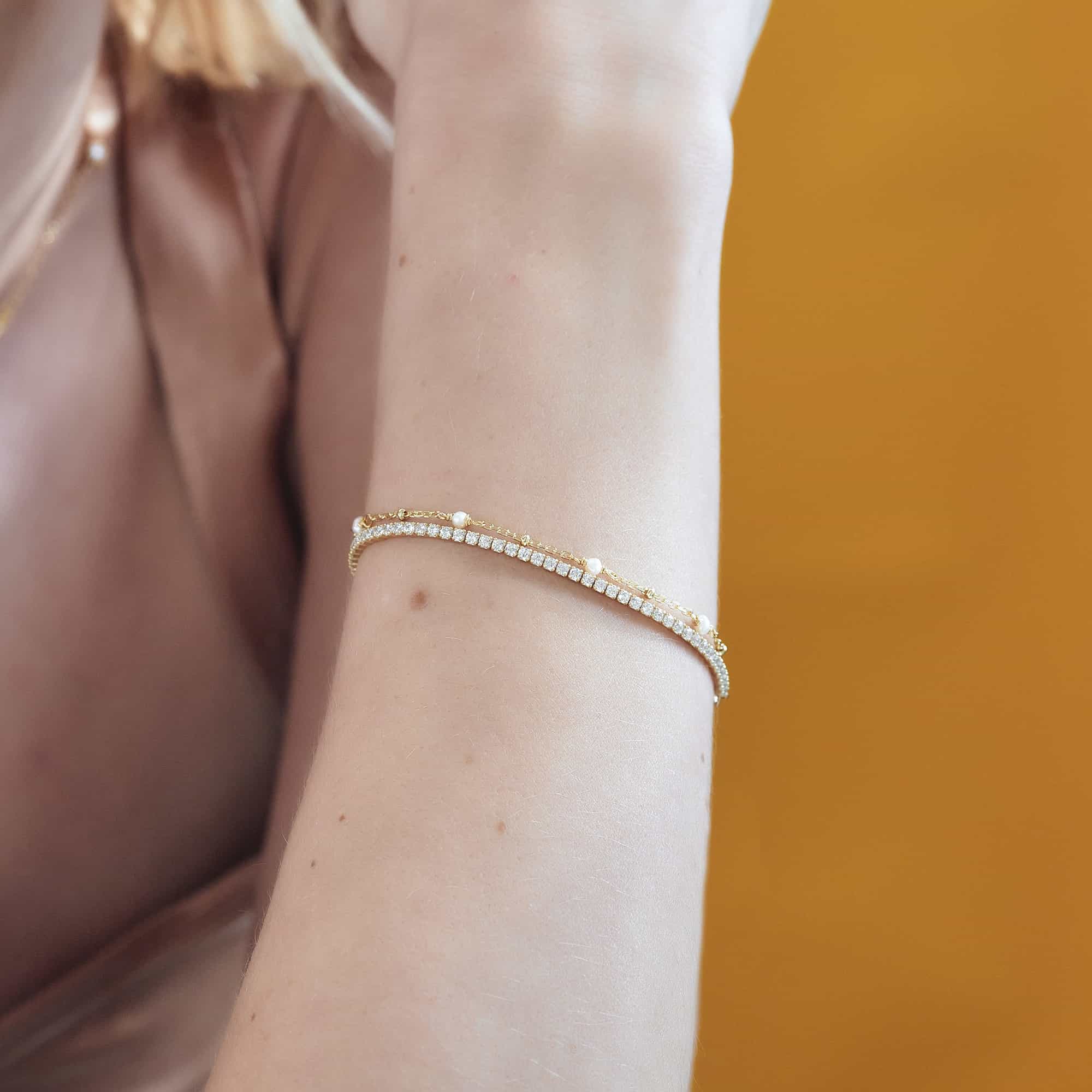 Dainty Crystal Line Bracelet