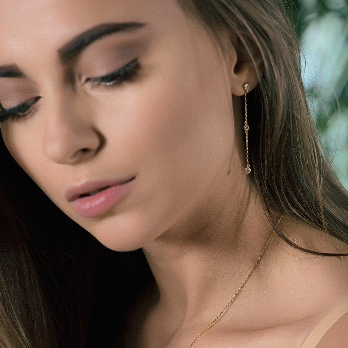 Dainty Crystal Drop Earrings, Earrings - AMY O. Jewelry