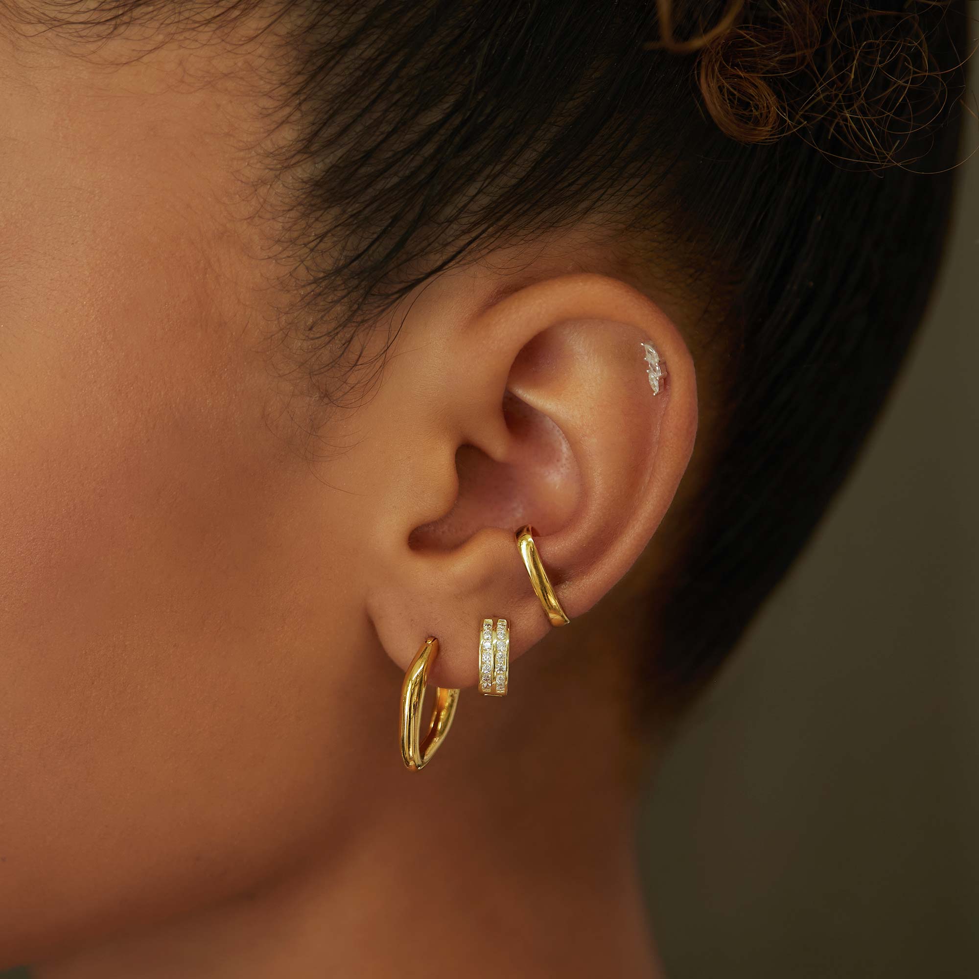 Huggie Earrings, Small Gold Hoop Earrings, Mini Hoop – AMYO Jewelry