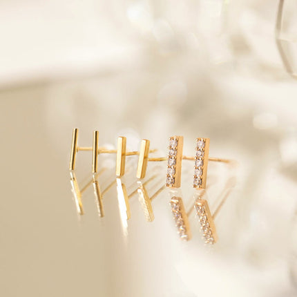 Tiny Bar Studs Set