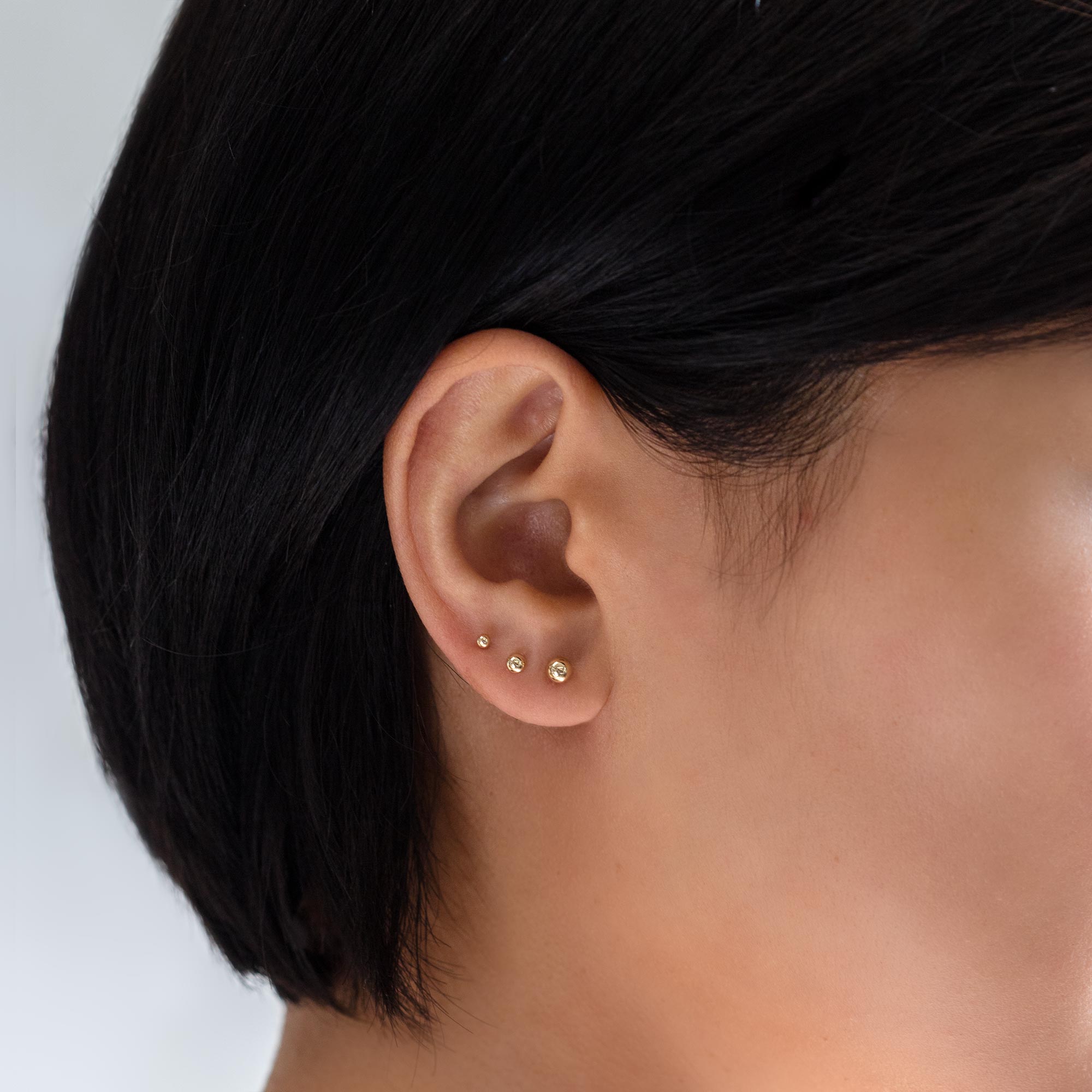 Small Gold Stud Flat Back Earrings for Women 14k Gold, Hypoallergenic  Flatback Cartilage Earring Stud, Helix Conch Tragus Piercing Jewelry, Screw  Back