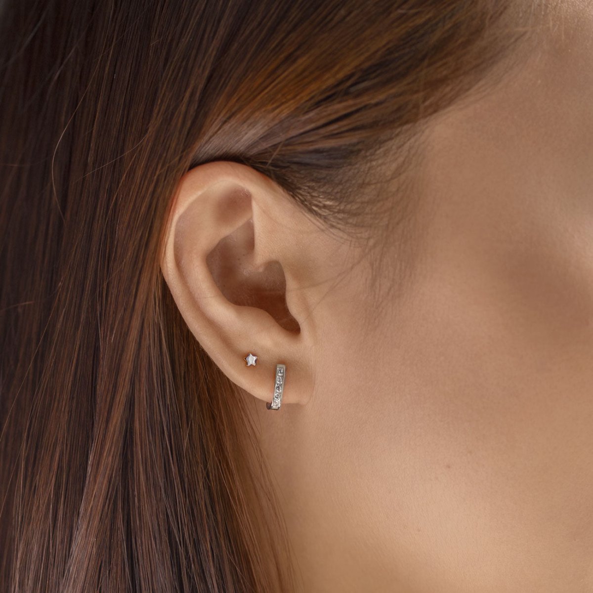 Birthstone U Huggies White Zirconia