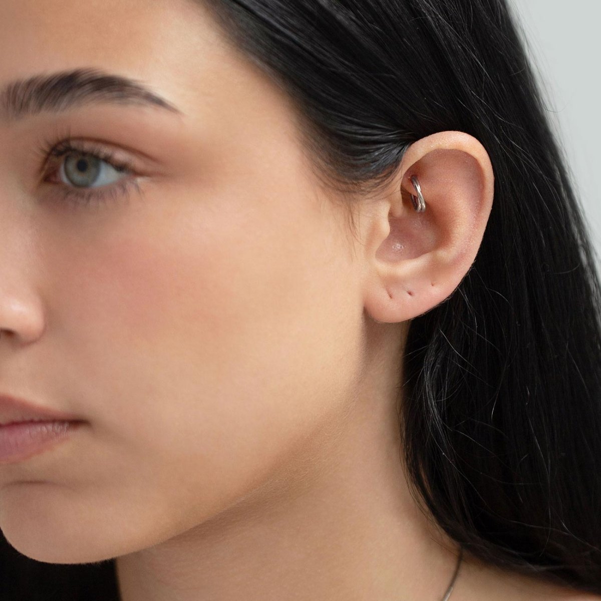Criss Cross Cartilage Hoop