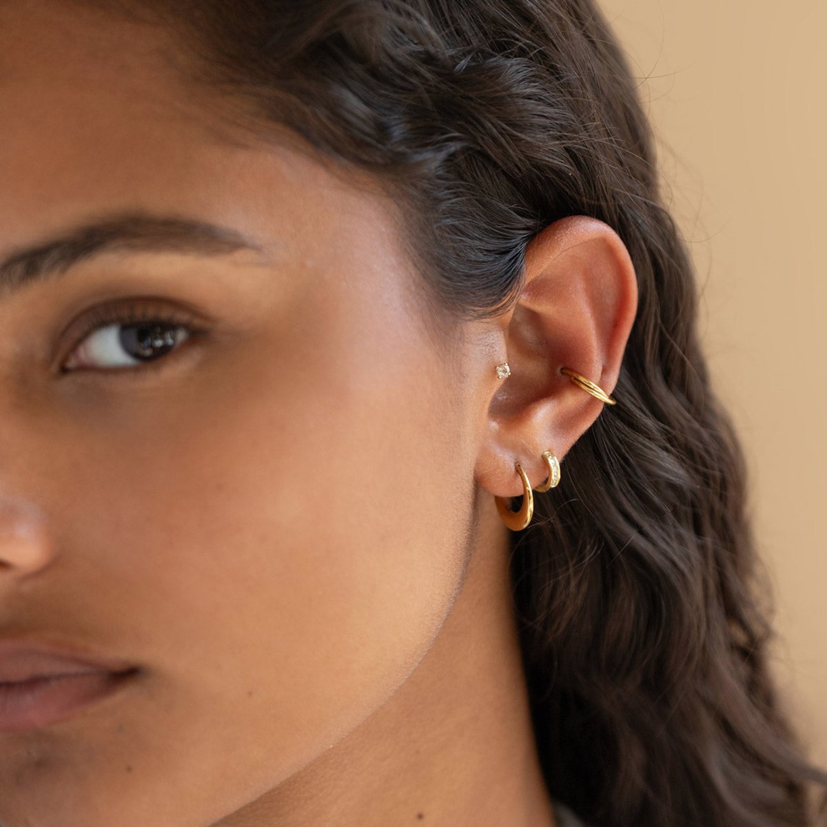 Criss Cross Cartilage Hoop