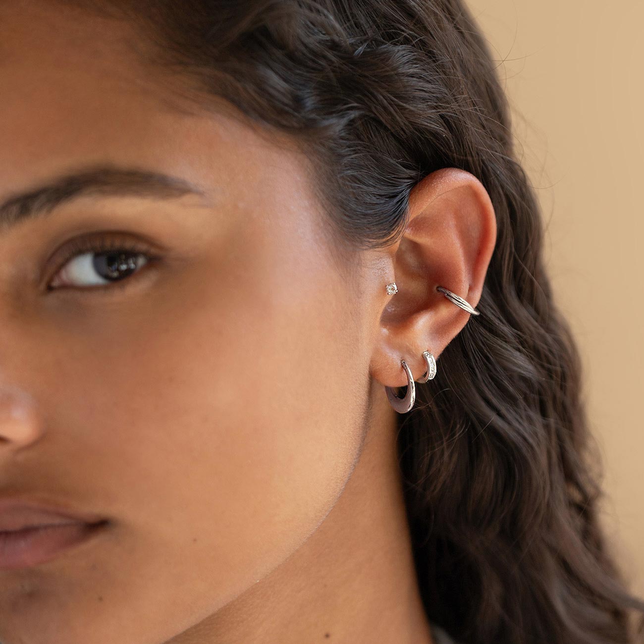 Criss Cross Cartilage Hoop