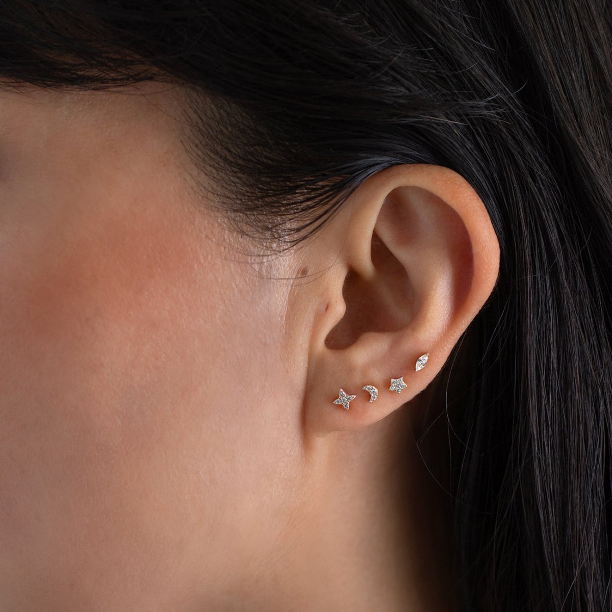 Crystal Star Flare Flat Back Stud