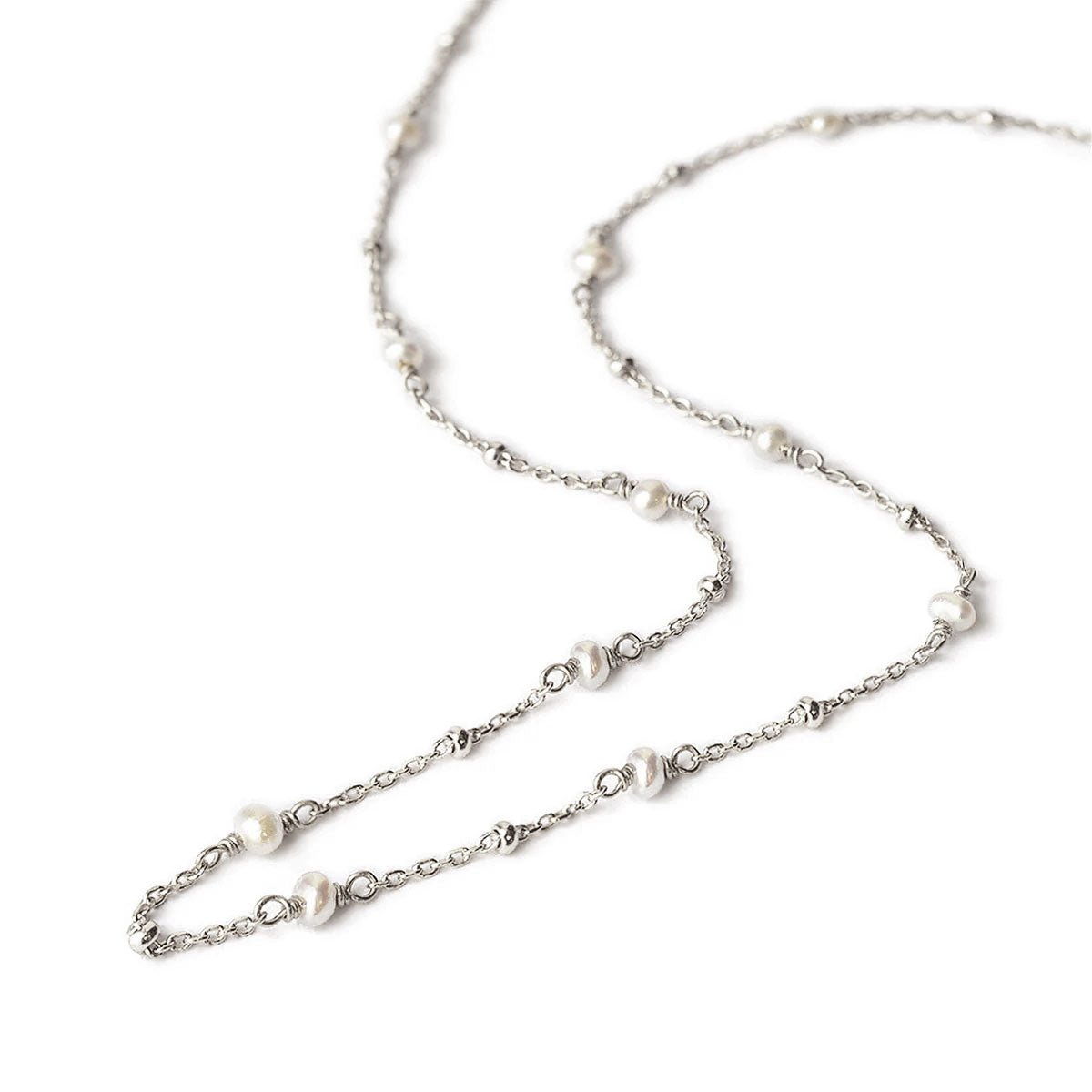 Dainty Pearl Choker Necklace