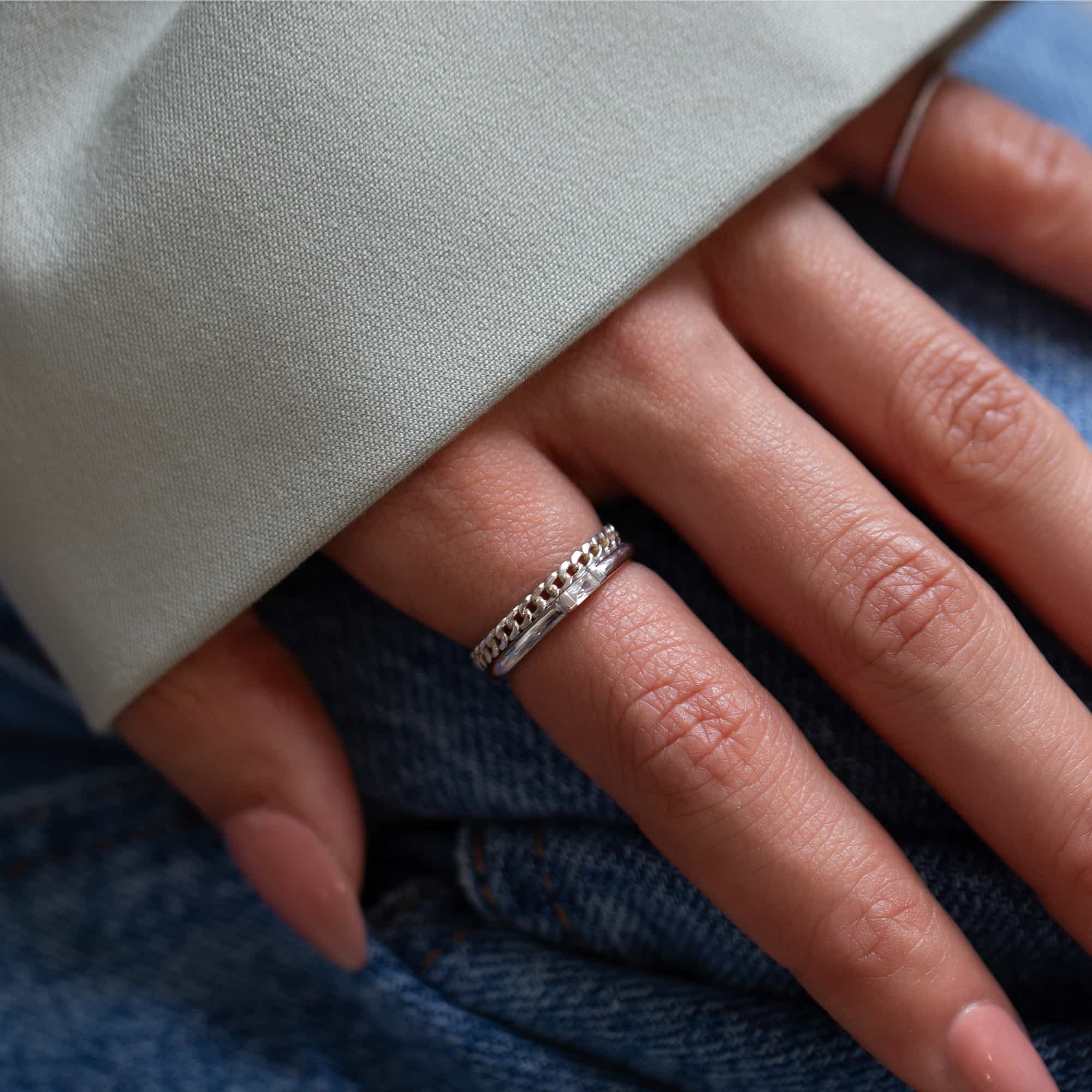 Baguette Curb Chain Ring Set