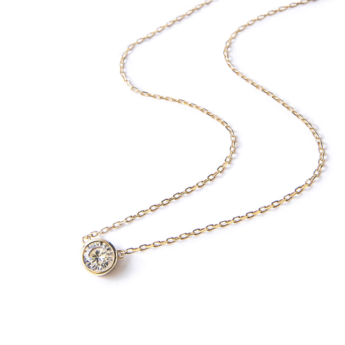 Classic Dainty Gold Solitaire Necklace