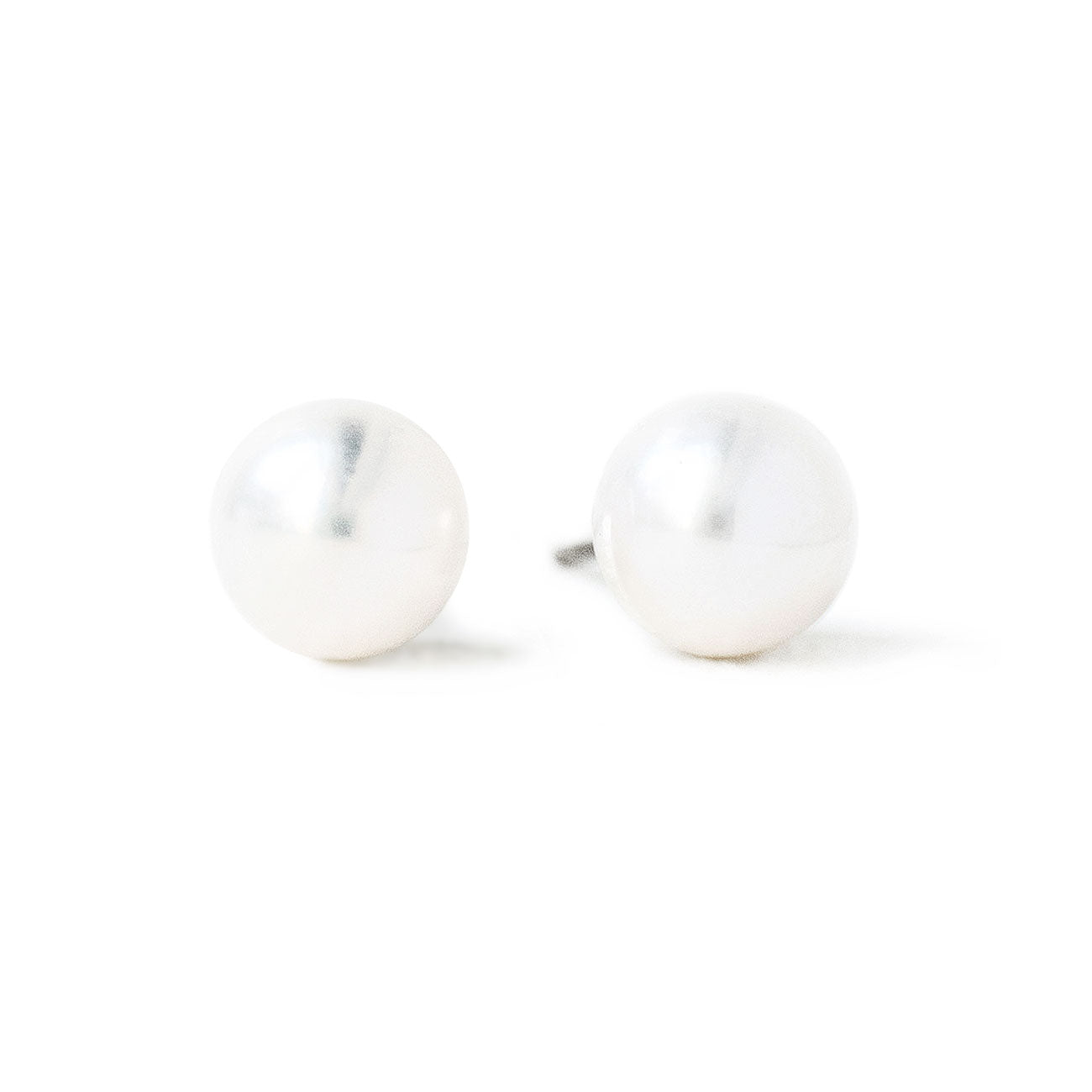 Freshwater Pearl Stud Earrings