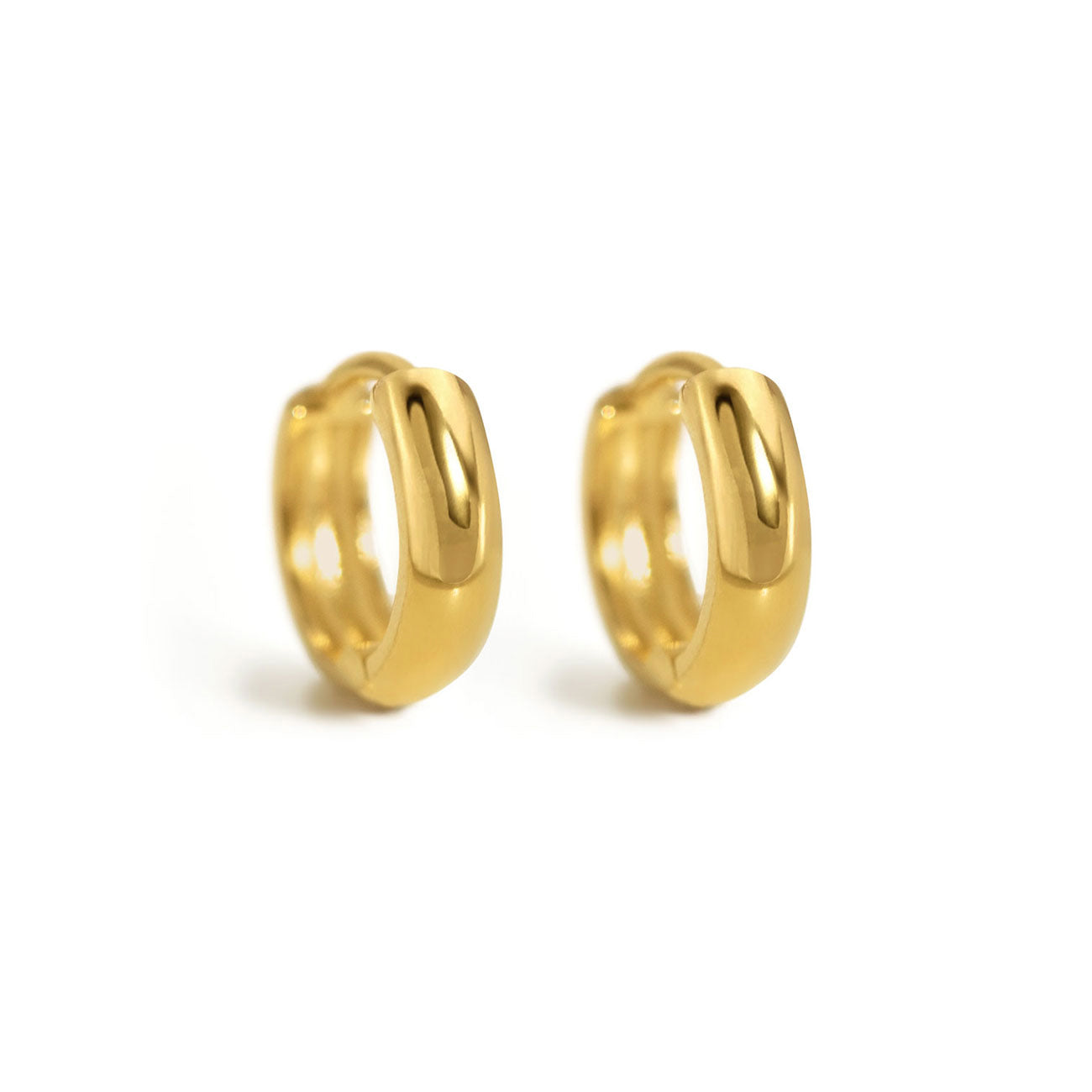 Bold Huggie Hoop Earrings in 14K Gold