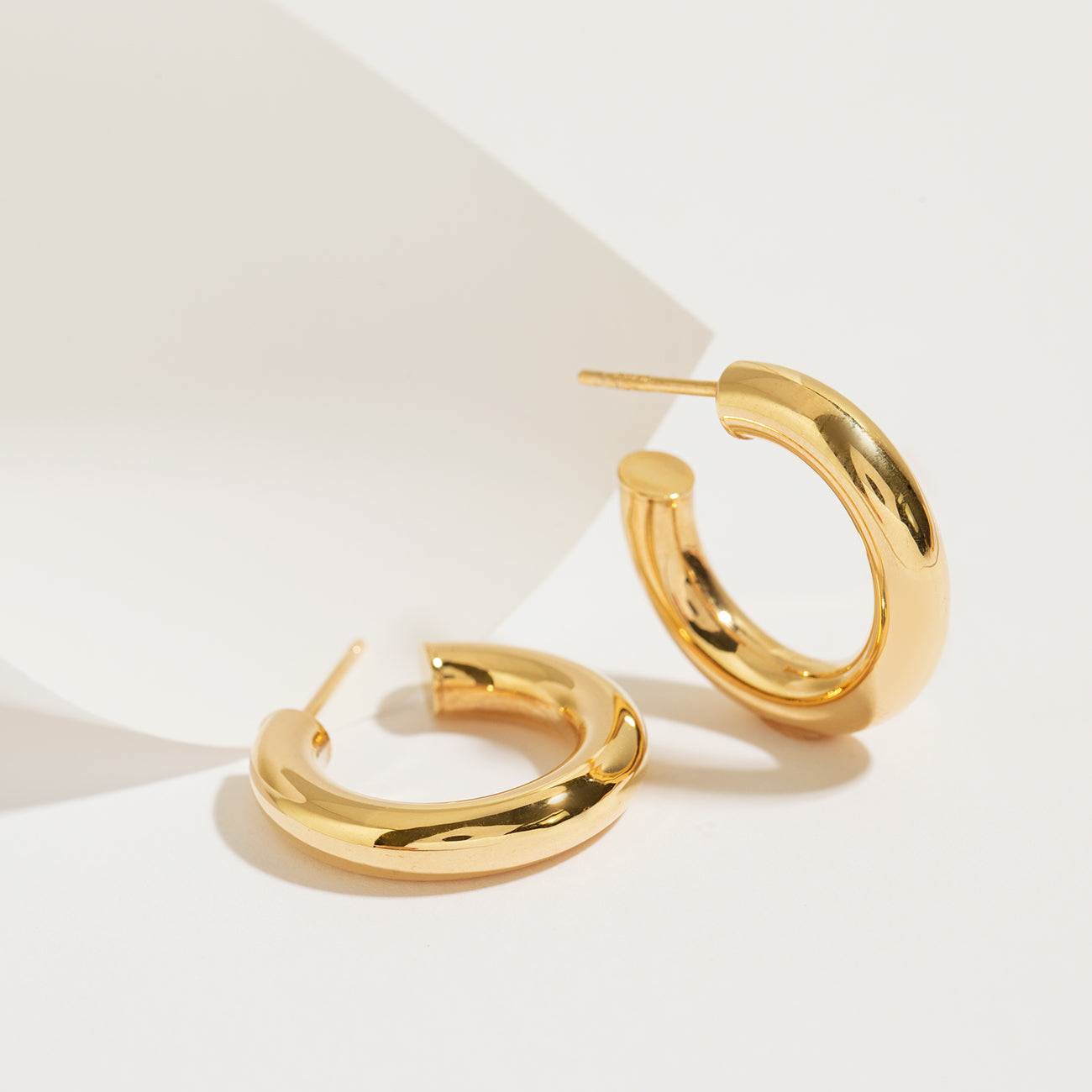 Moissanite Chunky Gold Hoop Earrings: 14K Yellow Gold Plated 925 Sterling  Silver Created Diamond Star Tiny Mini Small Hoops hypoallergenic Thick