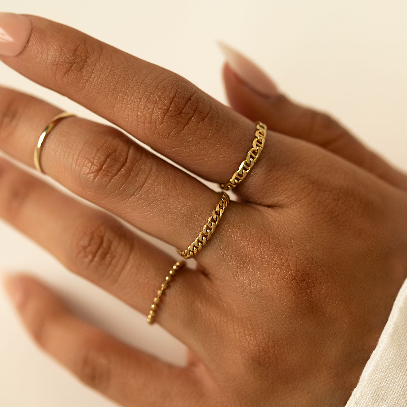 Chain Rings Gold, Solid-Gold Rings, Dainty Ring, Delicate Ring 14K Gold / 9 / White Sapphire